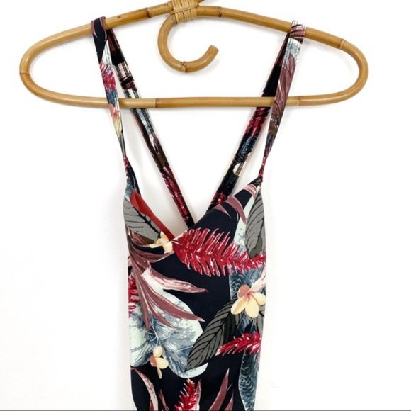 Body Glove | Flourish Eco Conscious Electra One Piece Swimsuit in Spice S - Picture 4 of 10